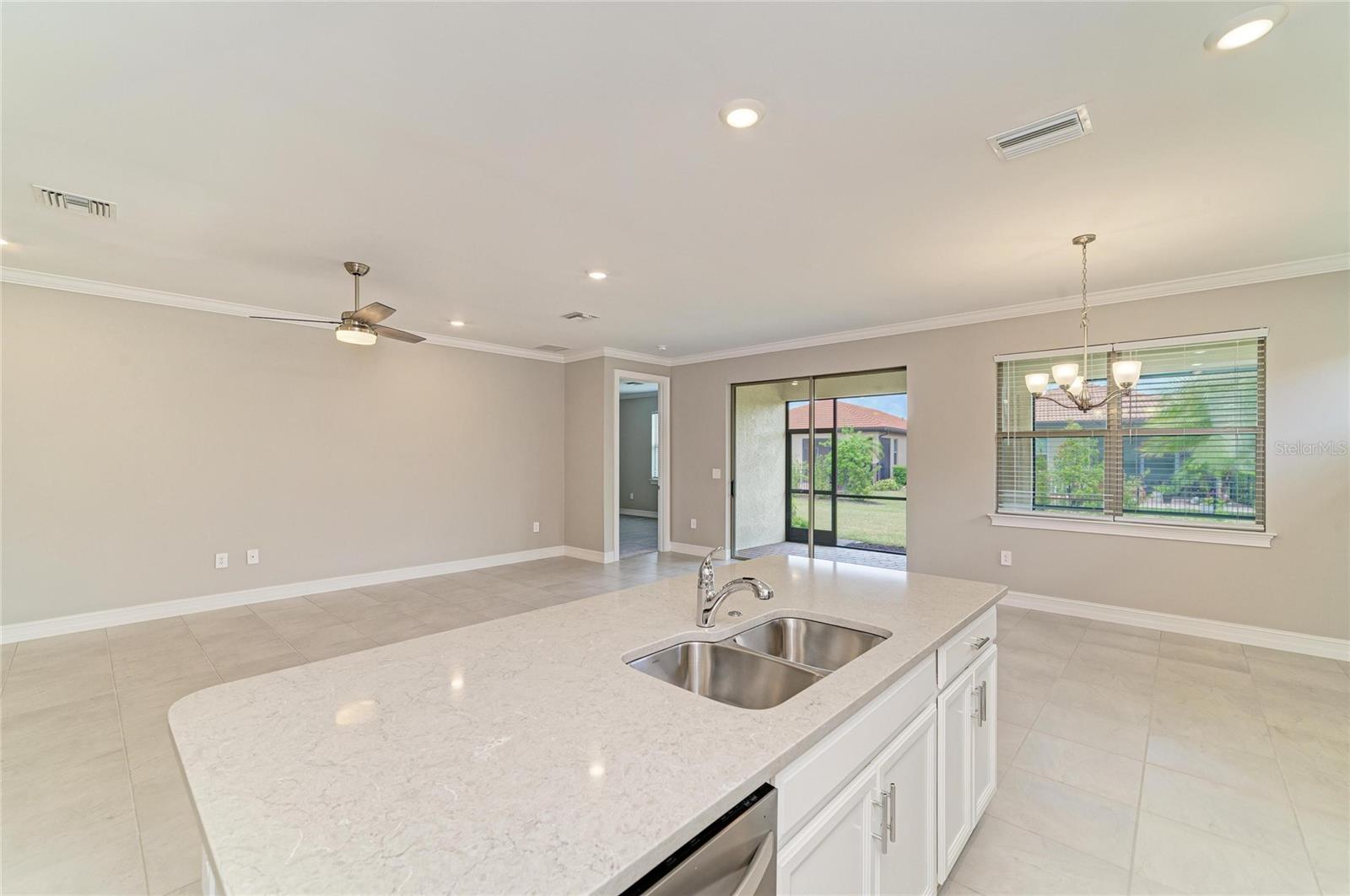 TOSCANA ISLES - Residential