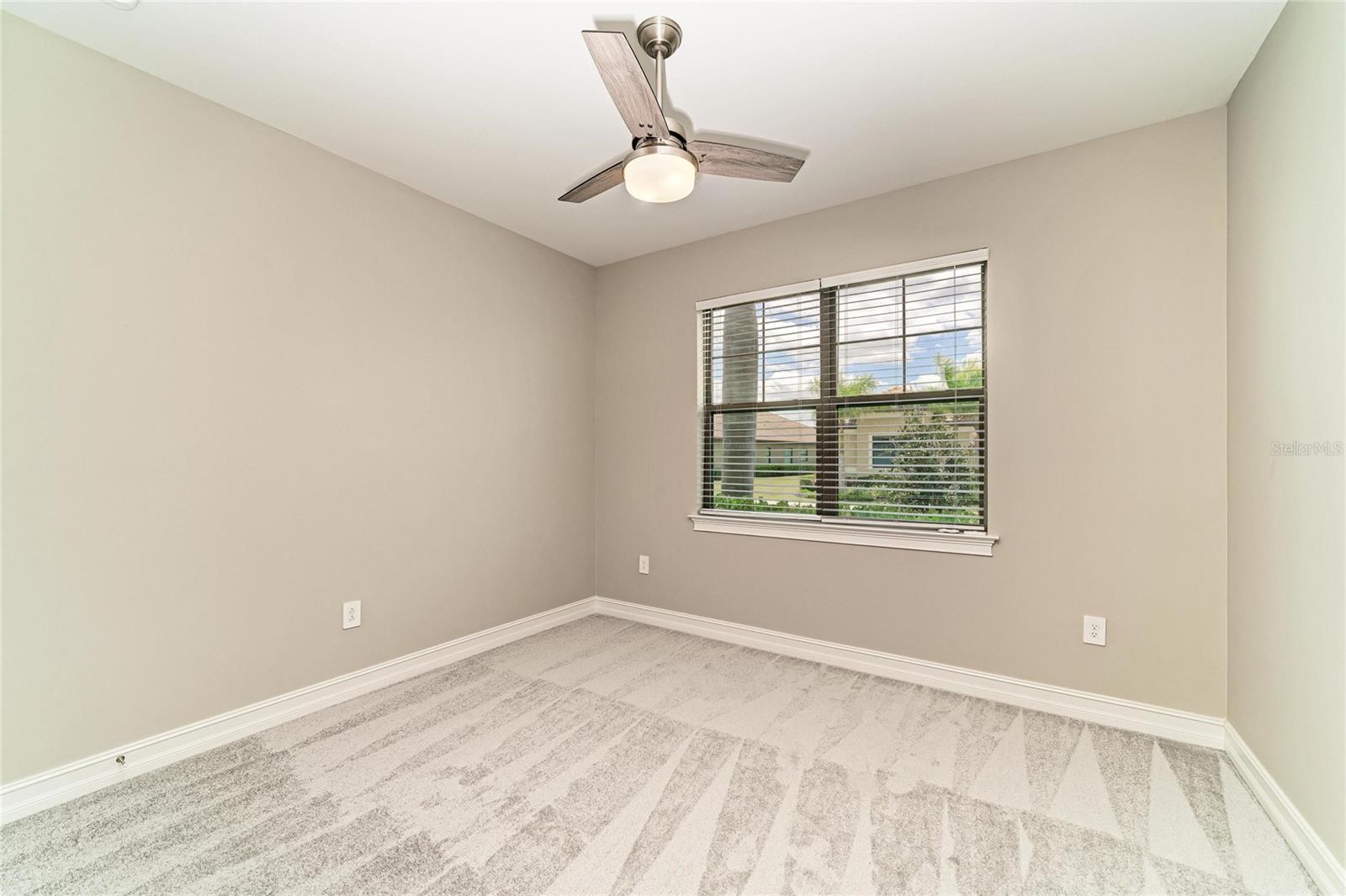 TOSCANA ISLES - Residential