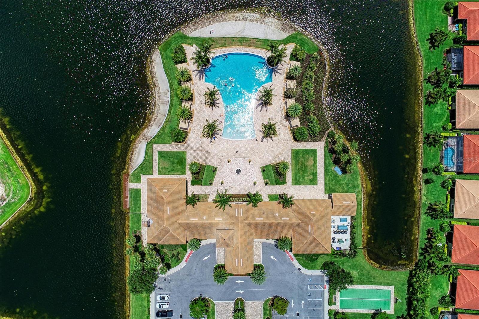 TOSCANA ISLES - Residential