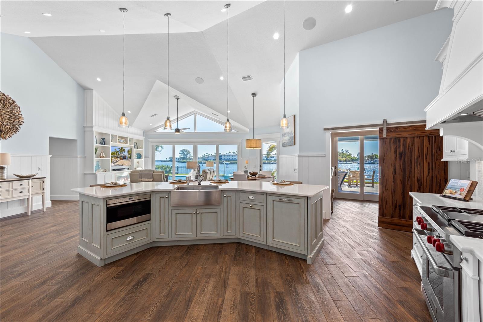 KEY ROYALE 1ST ADD - Residential