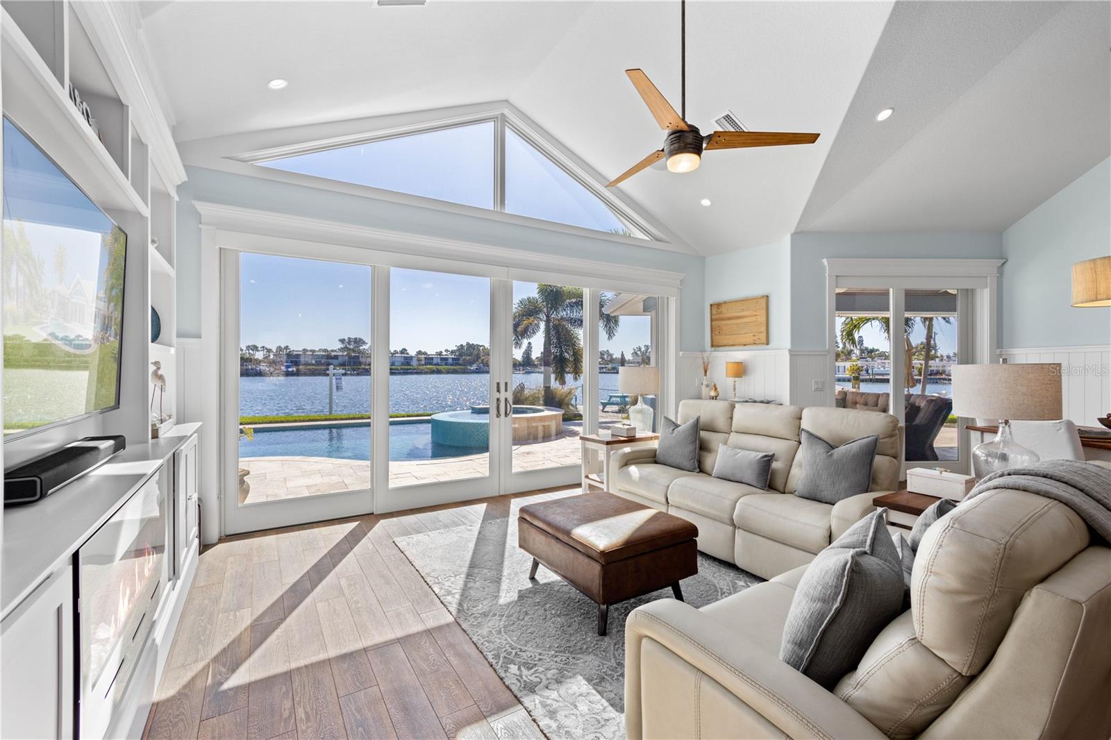 KEY ROYALE 1ST ADD - Residential