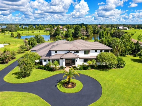 Photo of 12144 Stonelake Ranch Boulevard, Thonotosassa, FL 33592 (MLS # TB8534151)