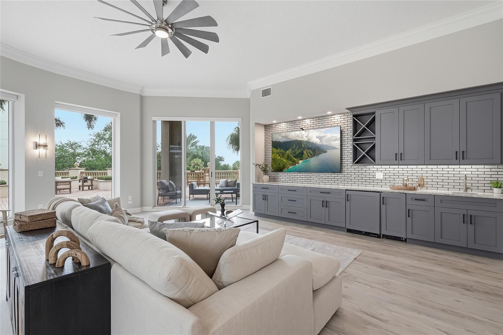 100 BEACH DRIVE NE 301