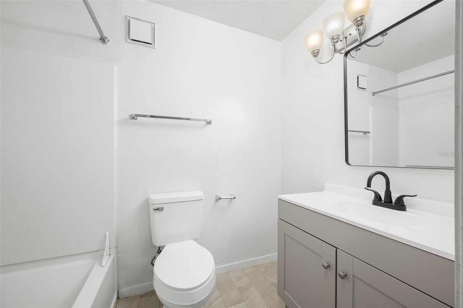 UNIV TERRACE W - Residential