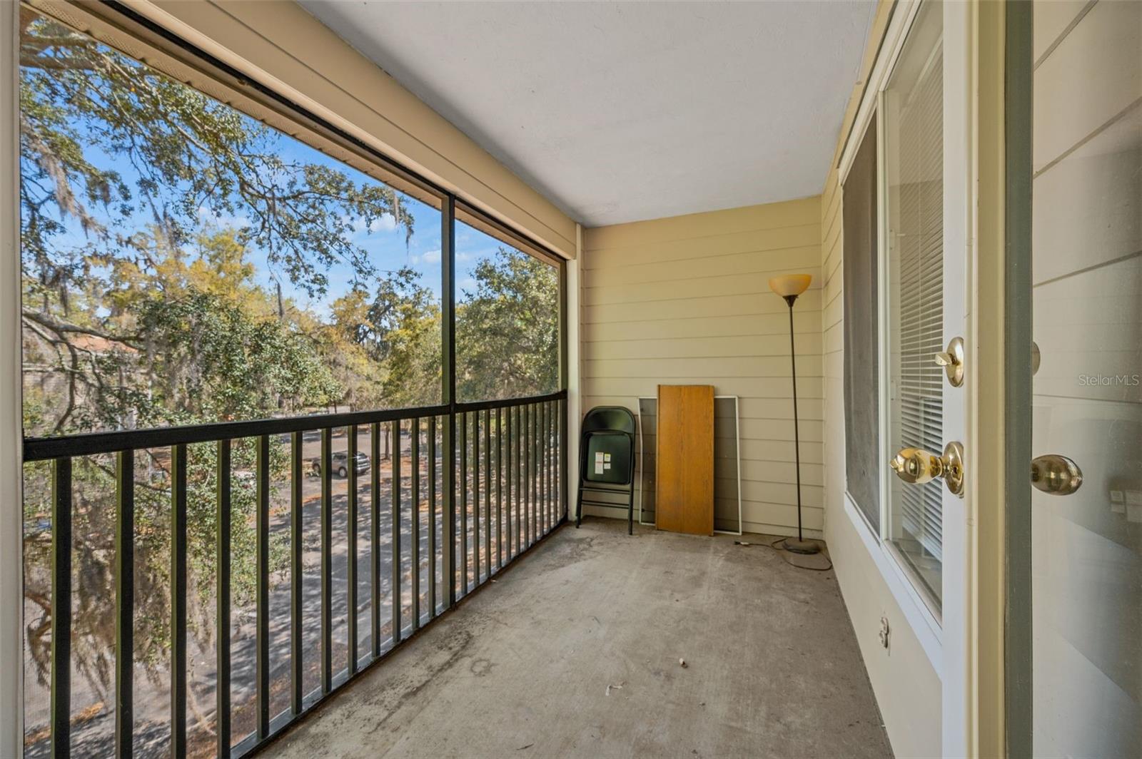 UNIV TERRACE W - Residential