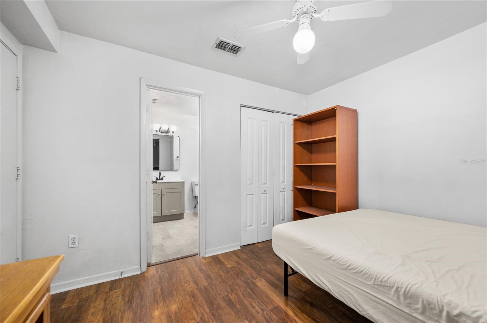 UNIV TERRACE W - Residential