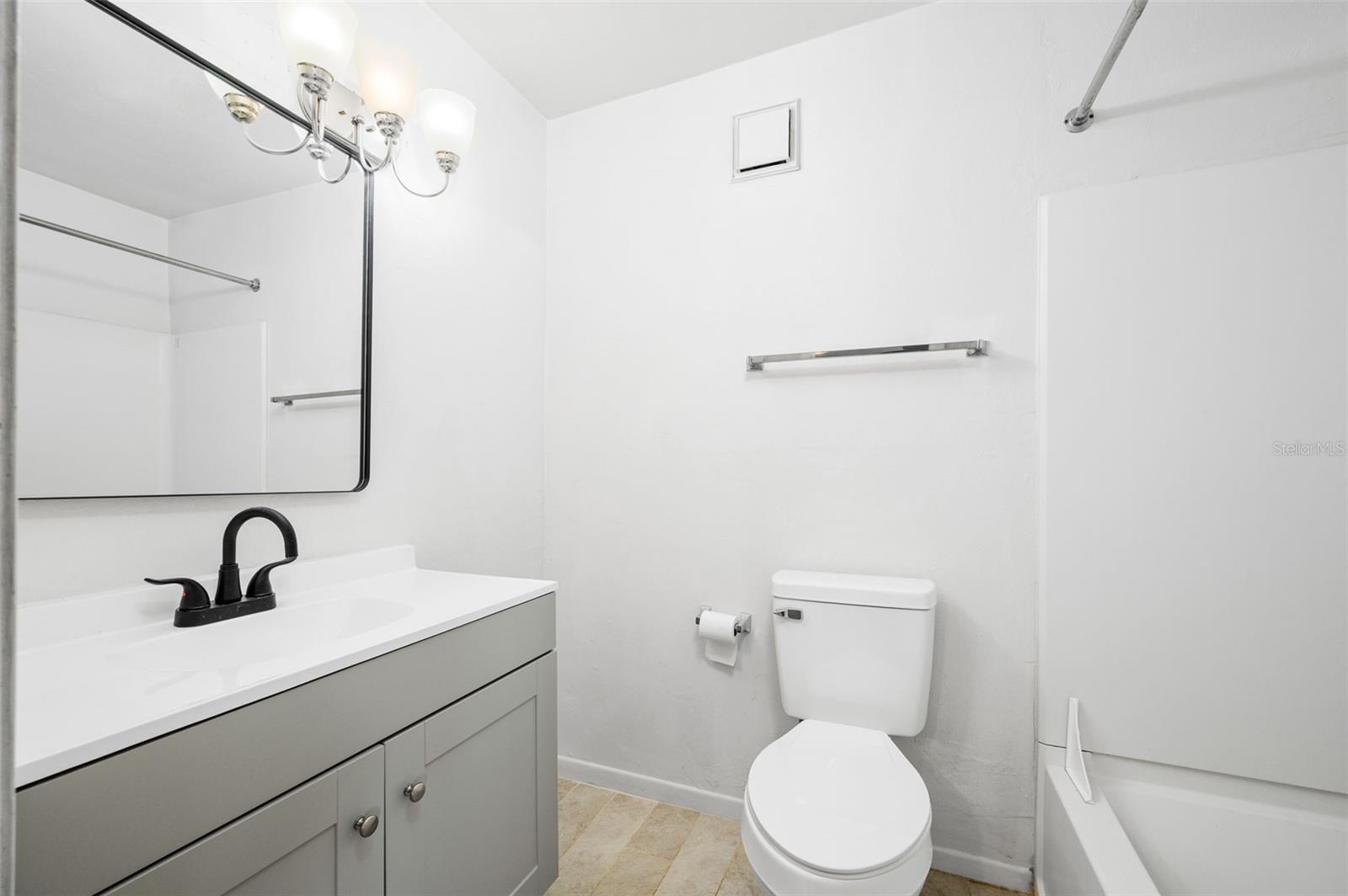 UNIV TERRACE W - Residential