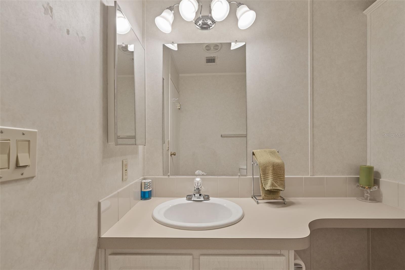 TIMBER LAKE ESTATES - Residential