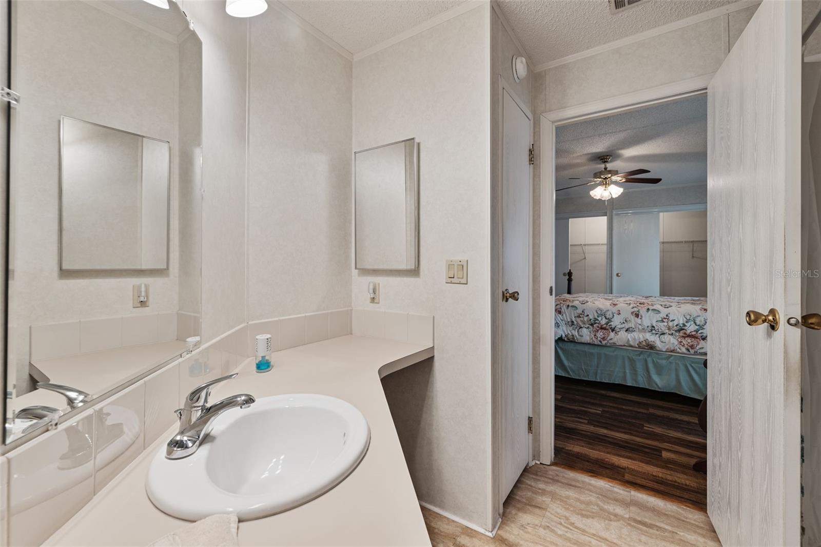 TIMBER LAKE ESTATES - Residential