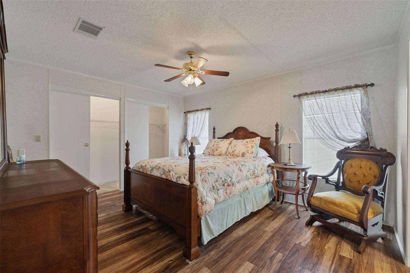 TIMBER LAKE ESTATES - Residential