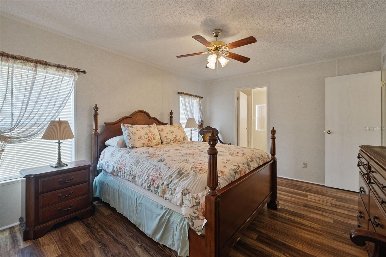 TIMBER LAKE ESTATES - Residential