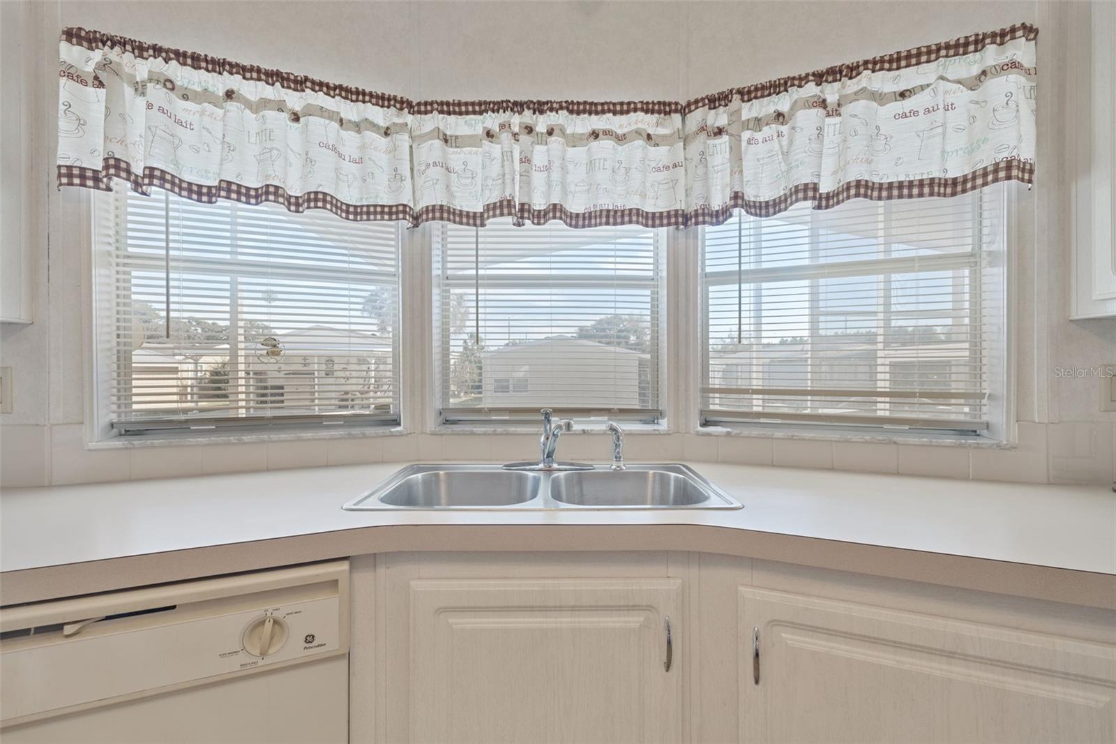 TIMBER LAKE ESTATES - Residential