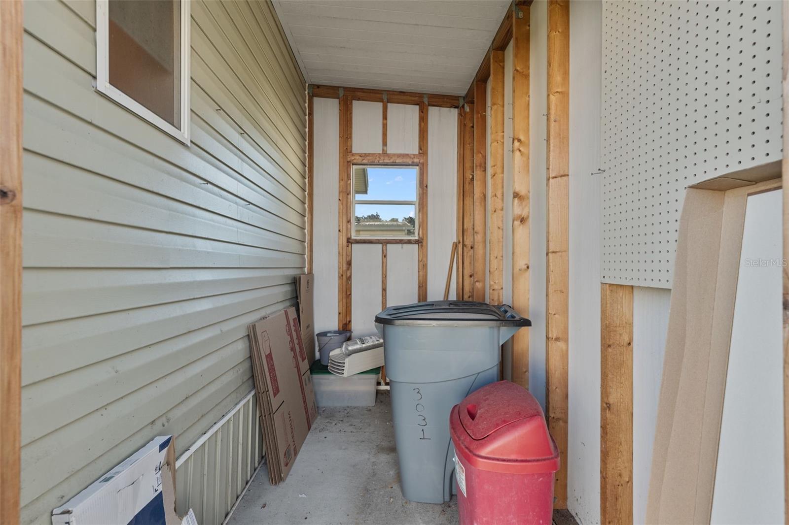 TIMBER LAKE ESTATES - Residential