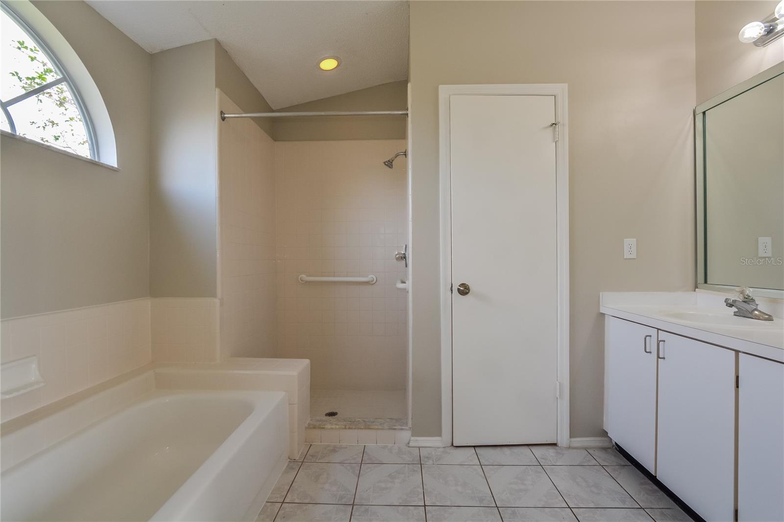 FOREST RIDGE - Residential