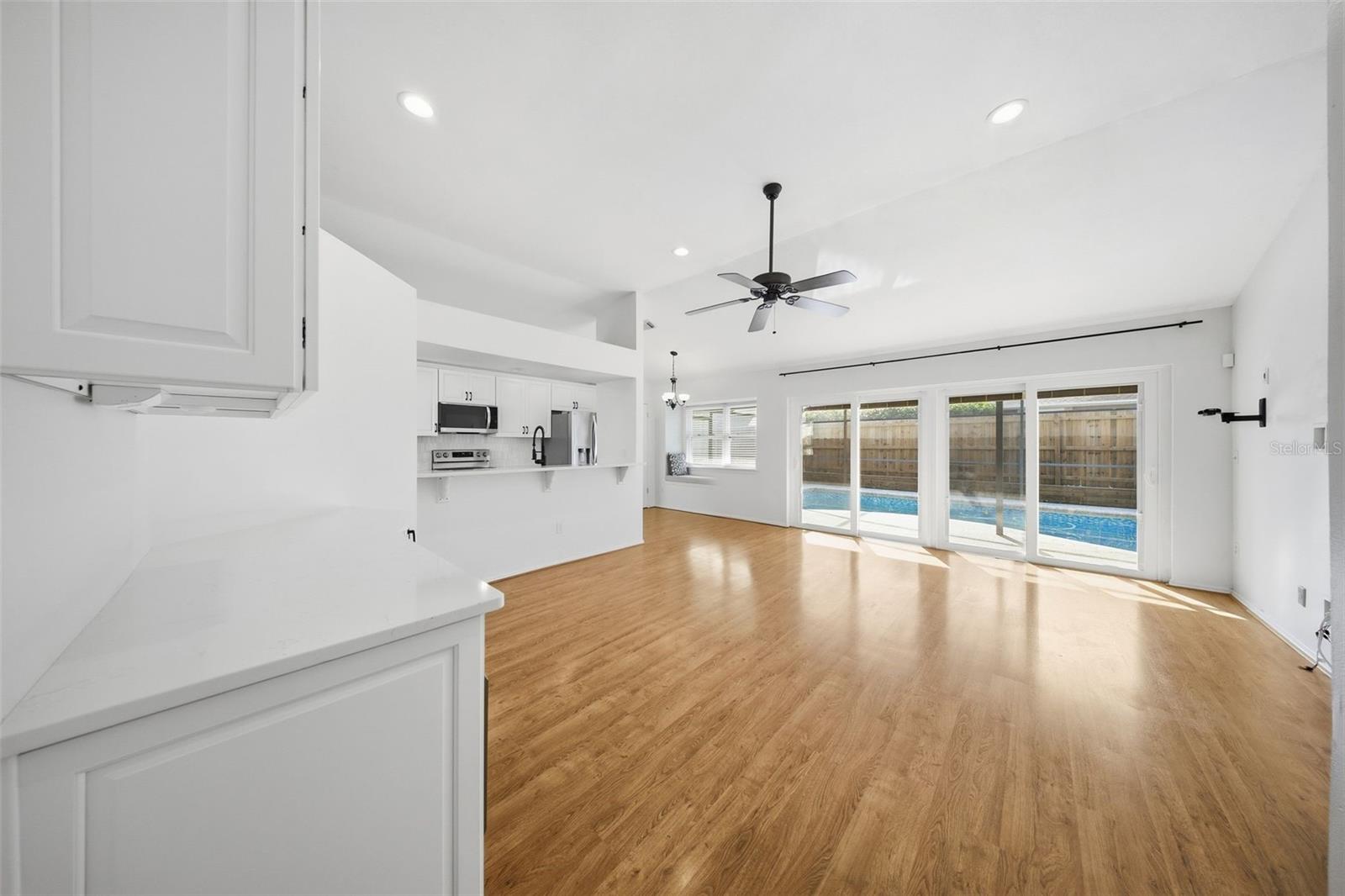 LAKEWOOD AT THE CROSSINGS UNIT 2 - Residential