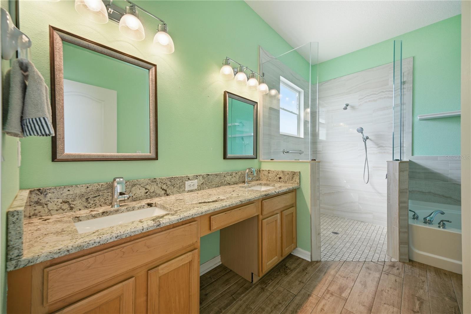 GRAND OAKS PHASE 2 UNITS 1 & 2 - Residential