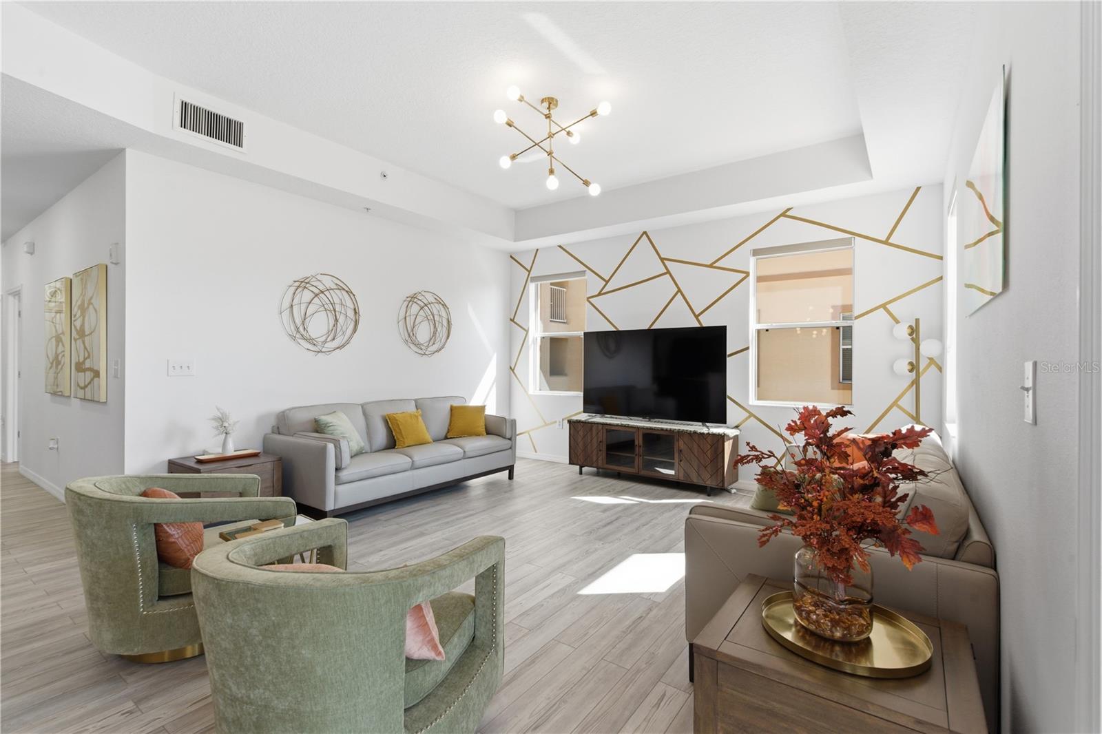 WELLS COURT CONDO ASSOC INC - Residential