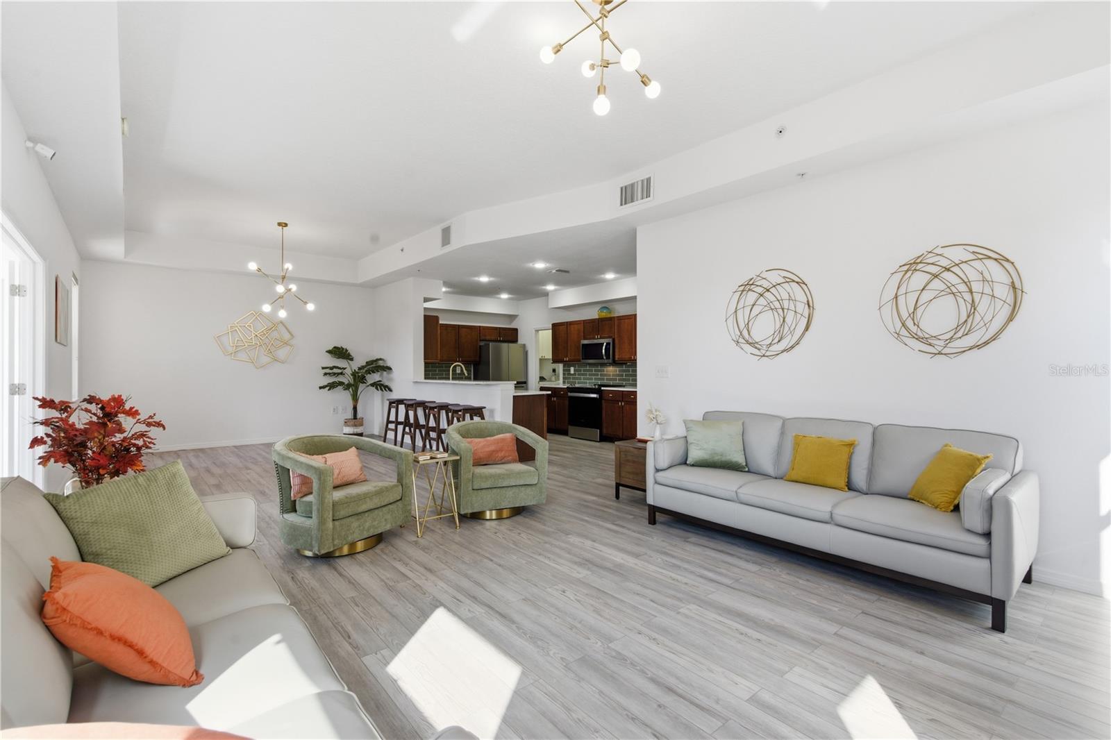 WELLS COURT CONDO ASSOC INC - Residential