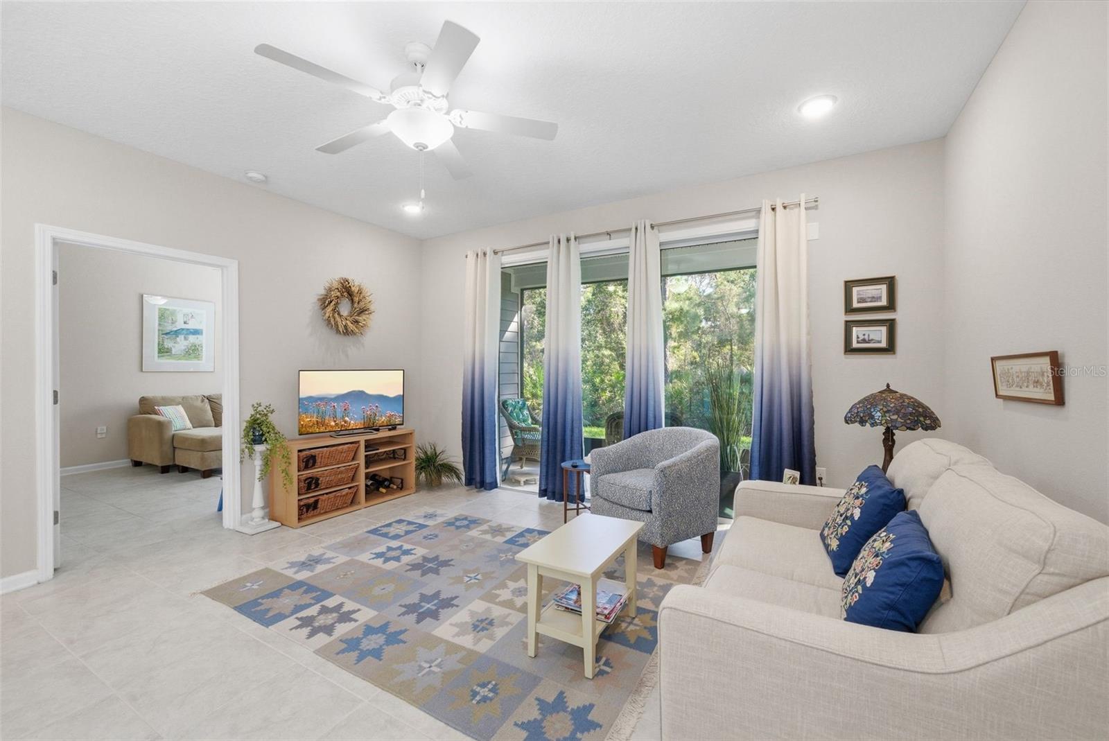 VILLAGES/VALENCIA PH 4 - Residential