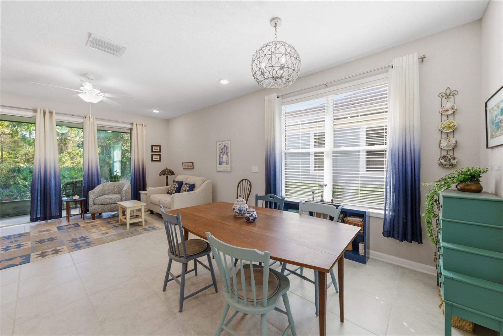 VILLAGES/VALENCIA PH 4 - Residential