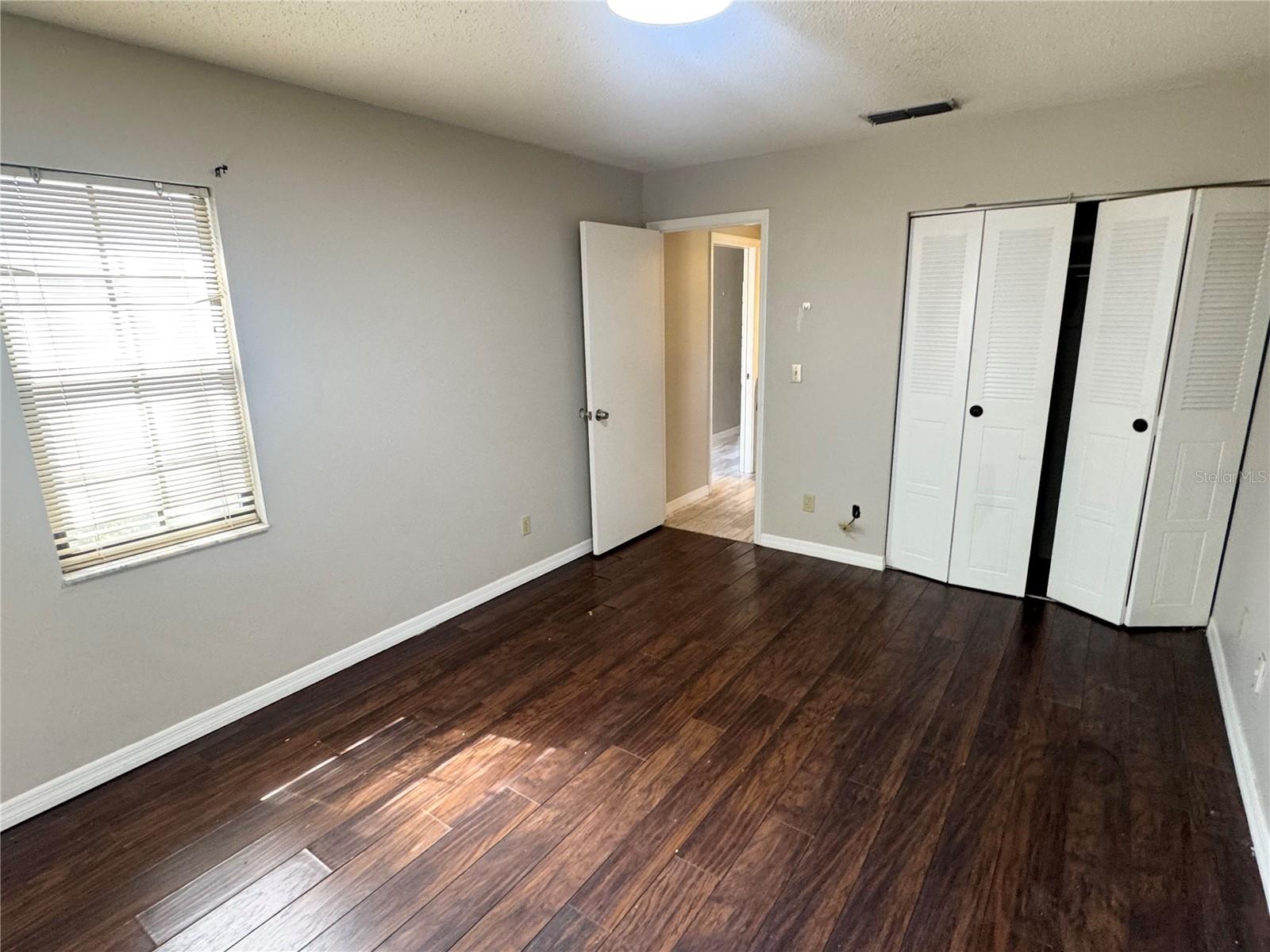 LINWOOD SQUARE TWNHMS UN #1 - Residential