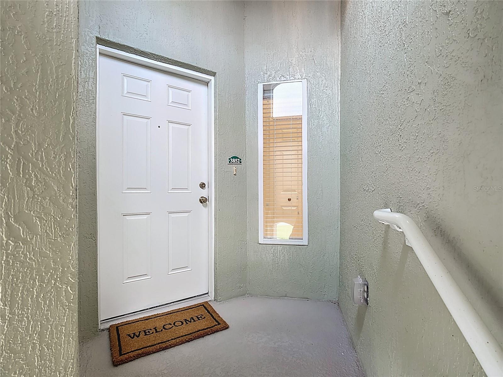 3852 SERENADE LANE