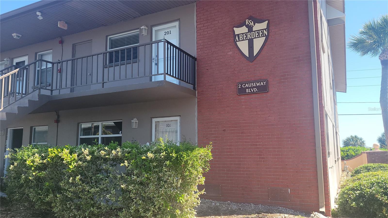 2 CAUSEWAY BOULEVARD 101