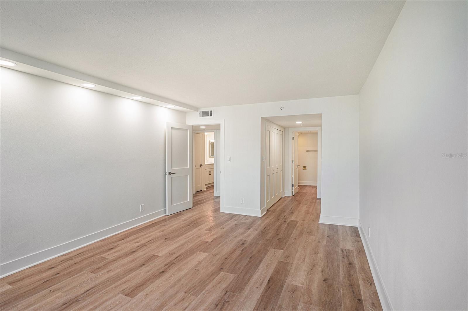 SAND KEY CONDO-SOUTH BEACH - Residential