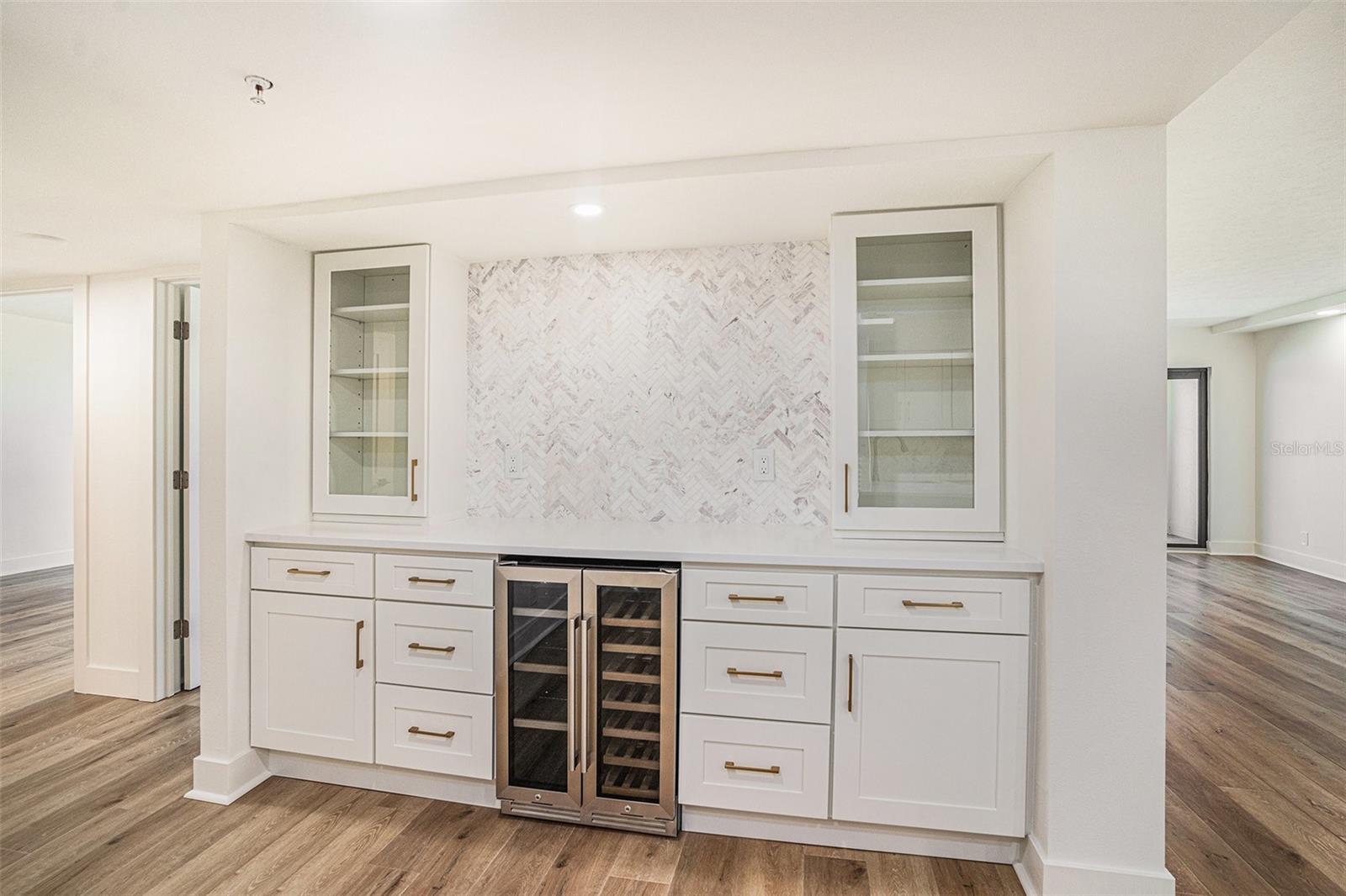 SAND KEY CONDO-SOUTH BEACH - Residential