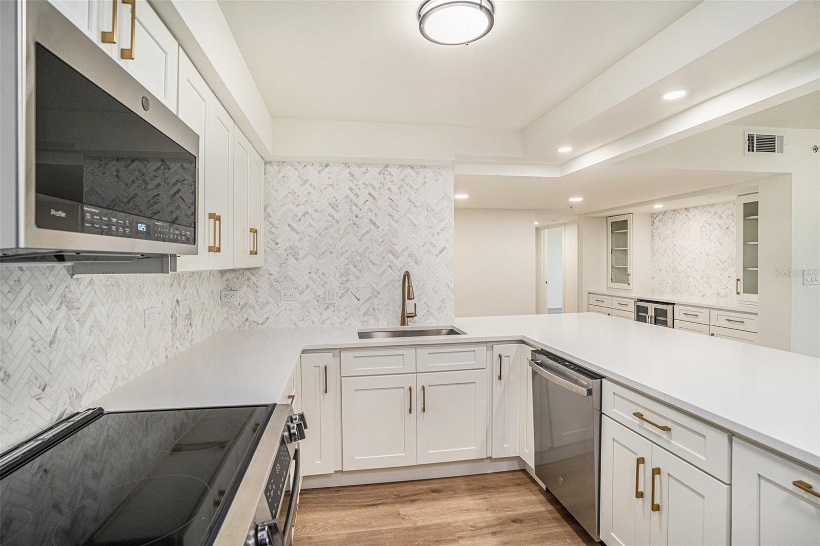 SAND KEY CONDO-SOUTH BEACH - Residential