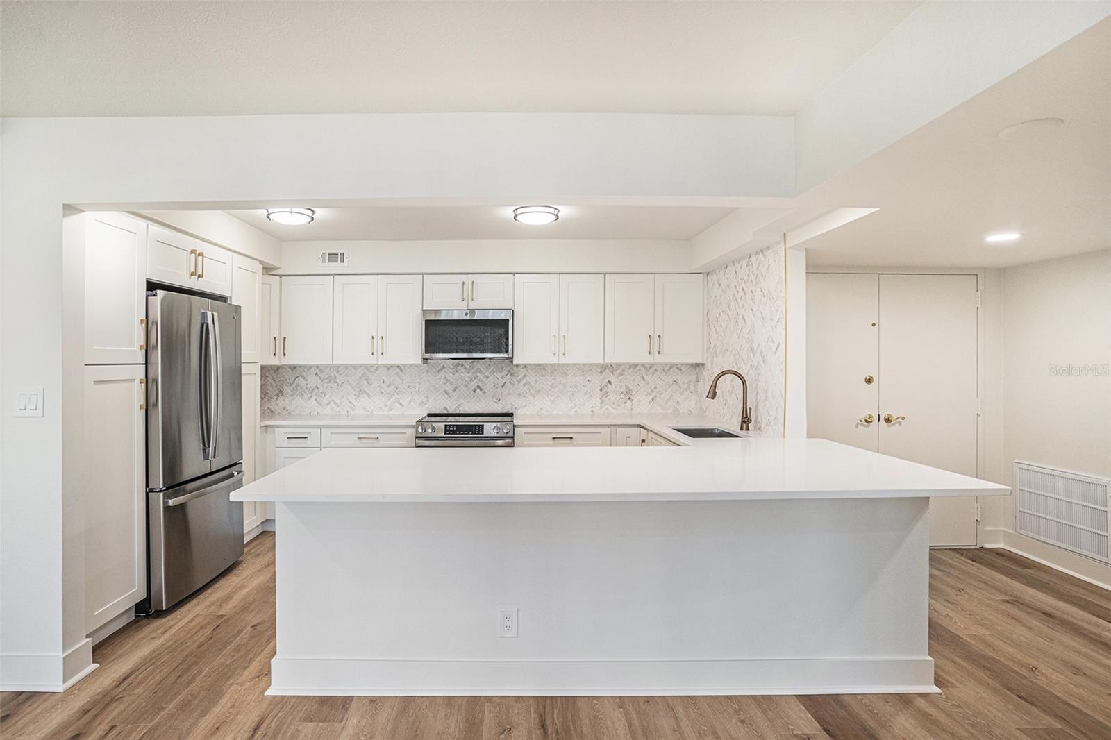 SAND KEY CONDO-SOUTH BEACH - Residential