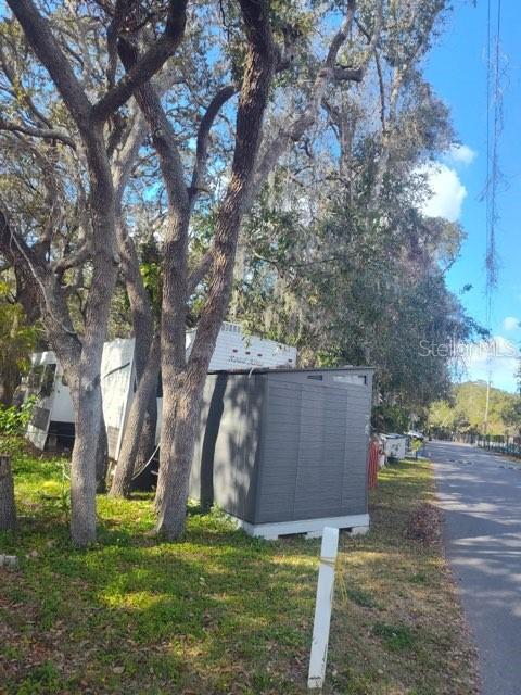YOGI BEARS JELLYSTONE PARK CONDO - Land