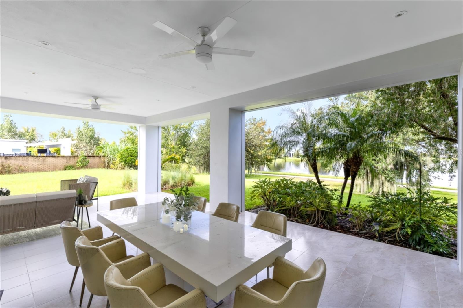 LAUREATE PARK - Residential