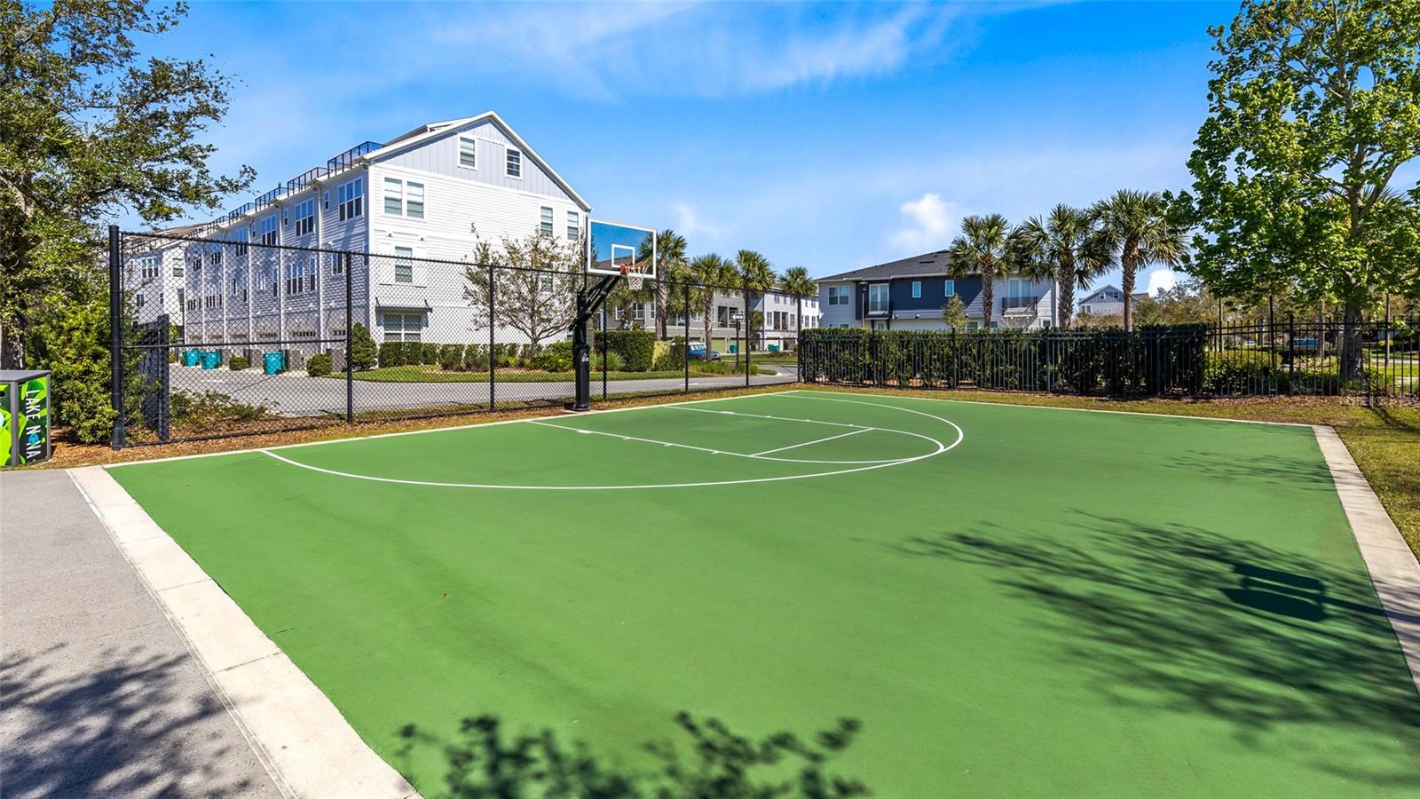 LAUREATE PARK - Residential