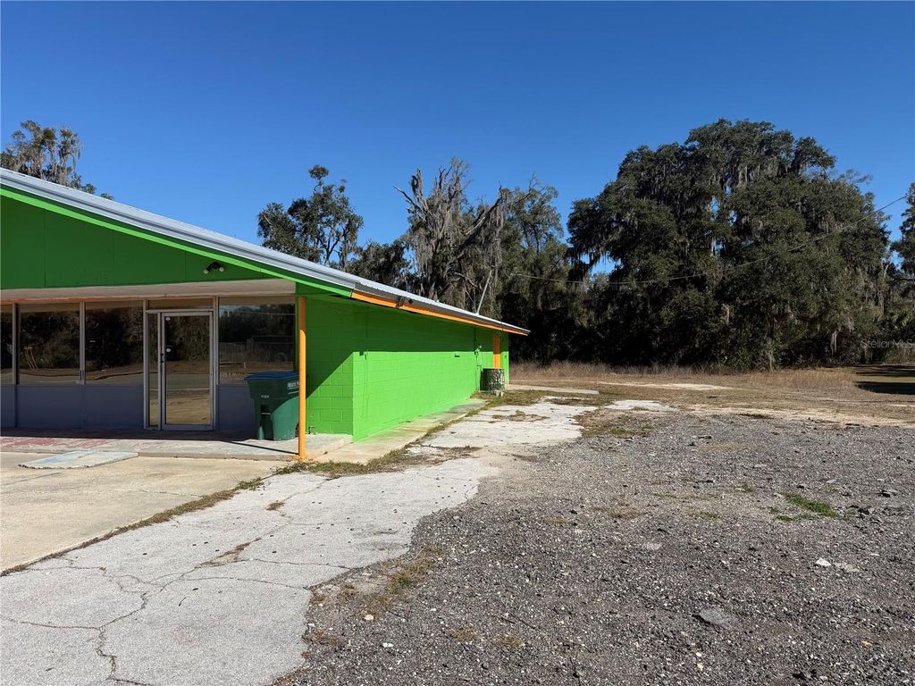 Photo of 515 S Main Street, Chiefland, FL 32626 (MLS # GC537139)