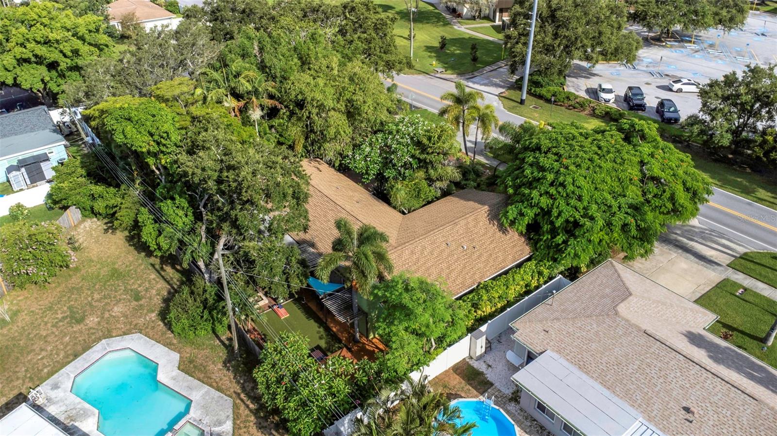 BAY RIDGE TERRACE UNIT 4 - Residential