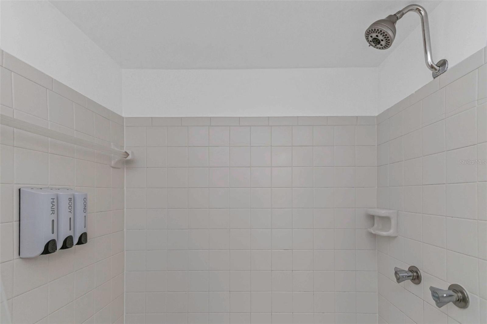 BAY RIDGE TERRACE UNIT 4 - Residential