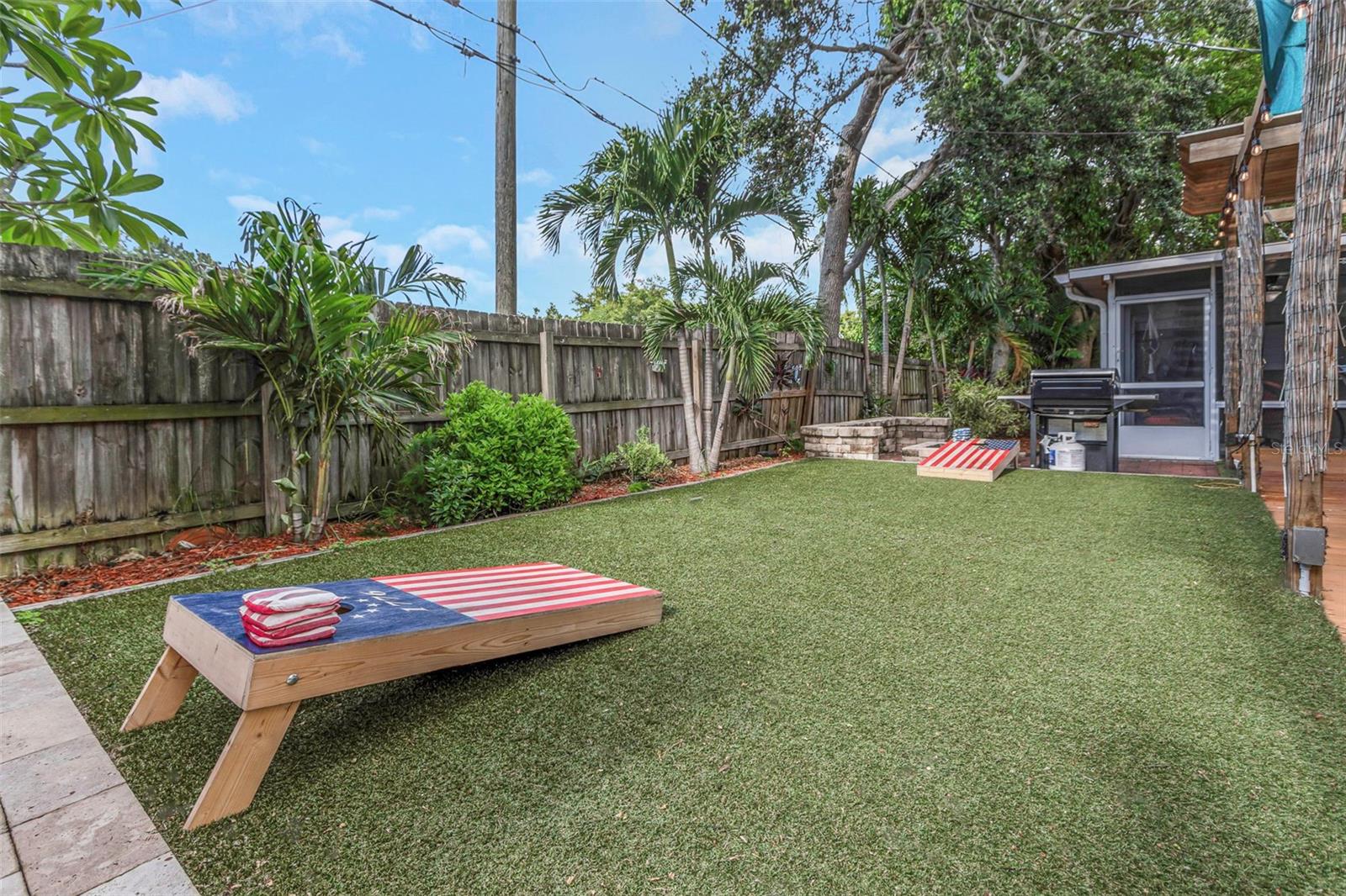 BAY RIDGE TERRACE UNIT 4 - Residential