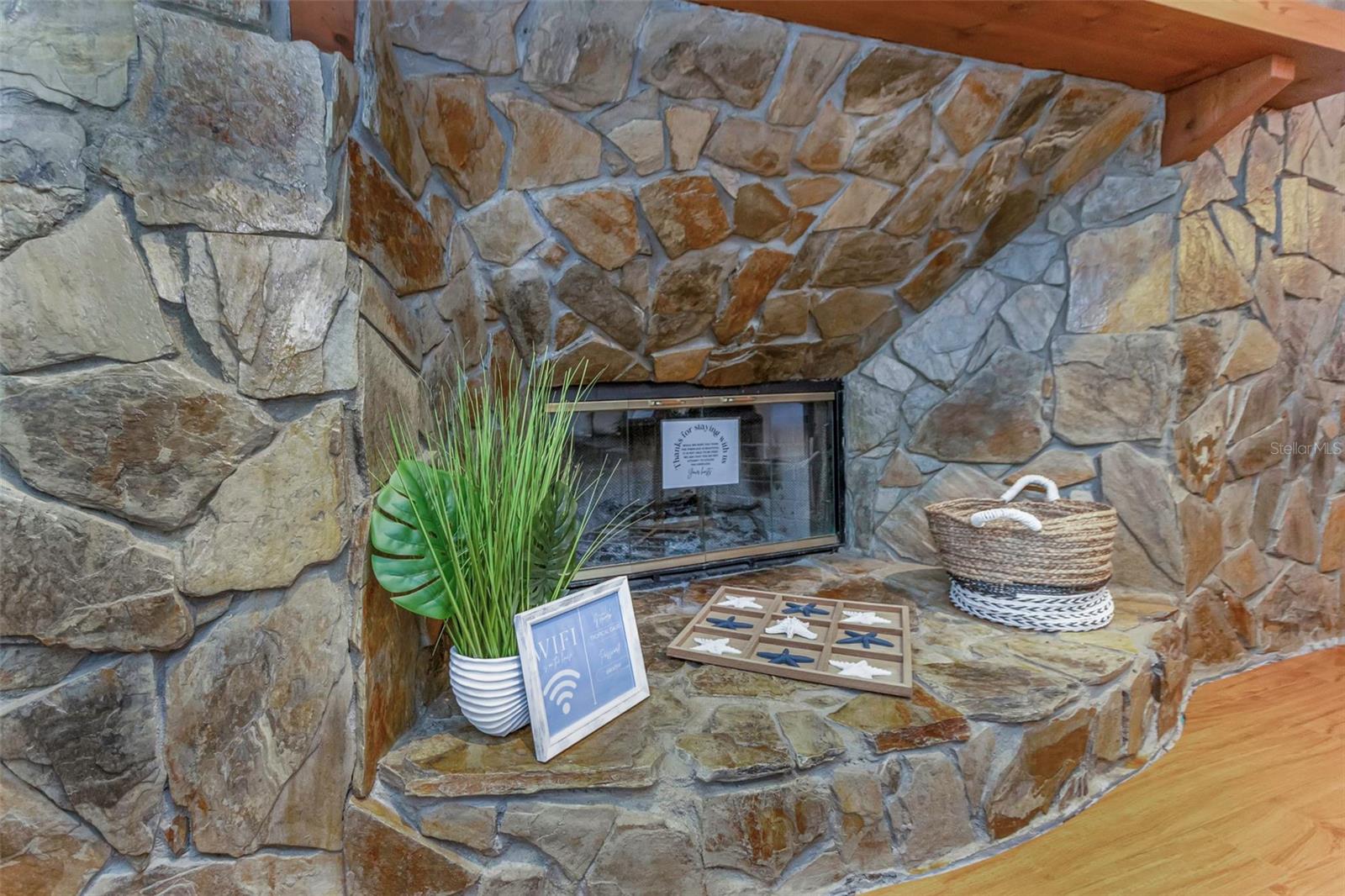 BAY RIDGE TERRACE UNIT 4 - Residential