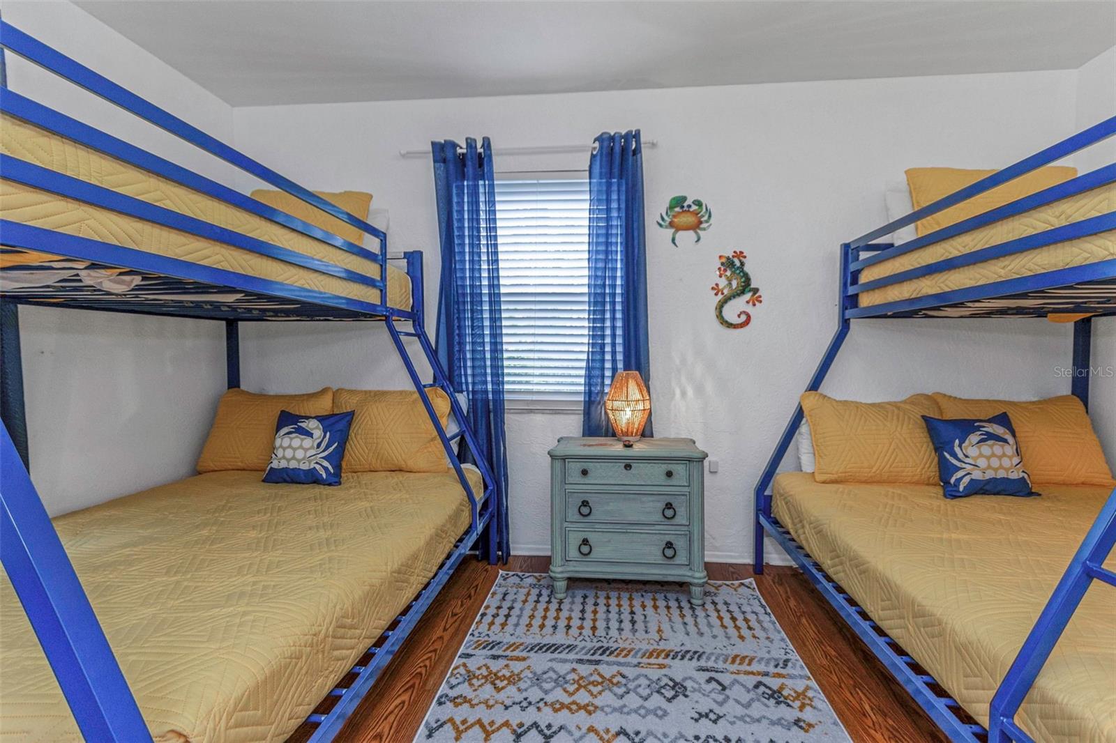 BAY RIDGE TERRACE UNIT 4 - Residential