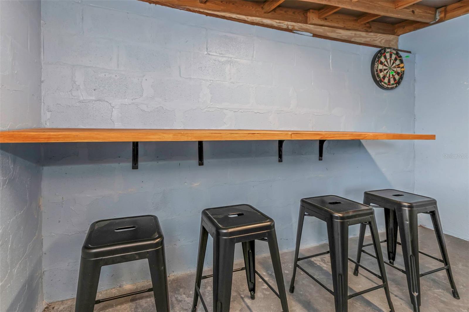 BAY RIDGE TERRACE UNIT 4 - Residential