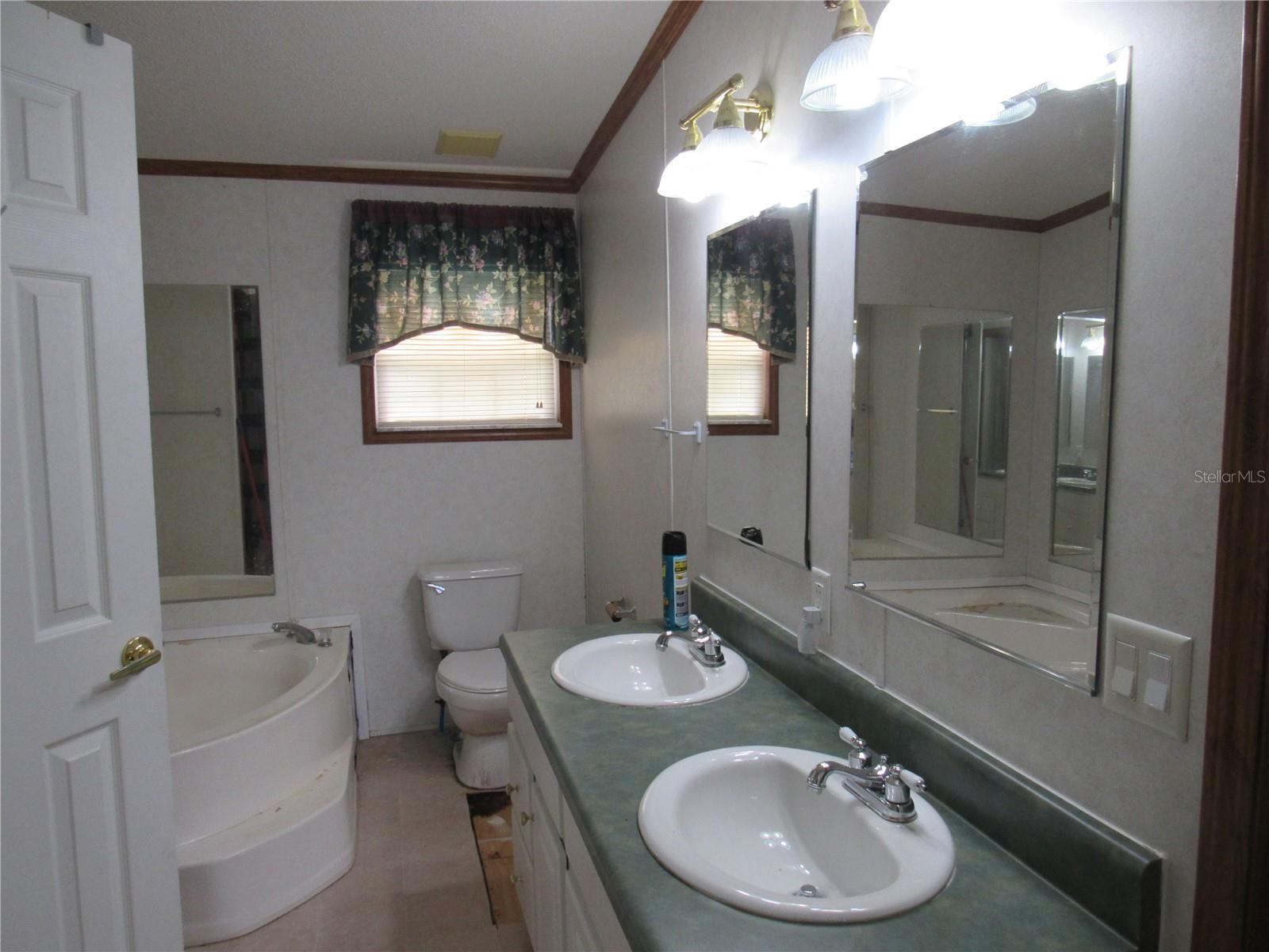 BELLEVIEW RIDGE ESTATE - Residential