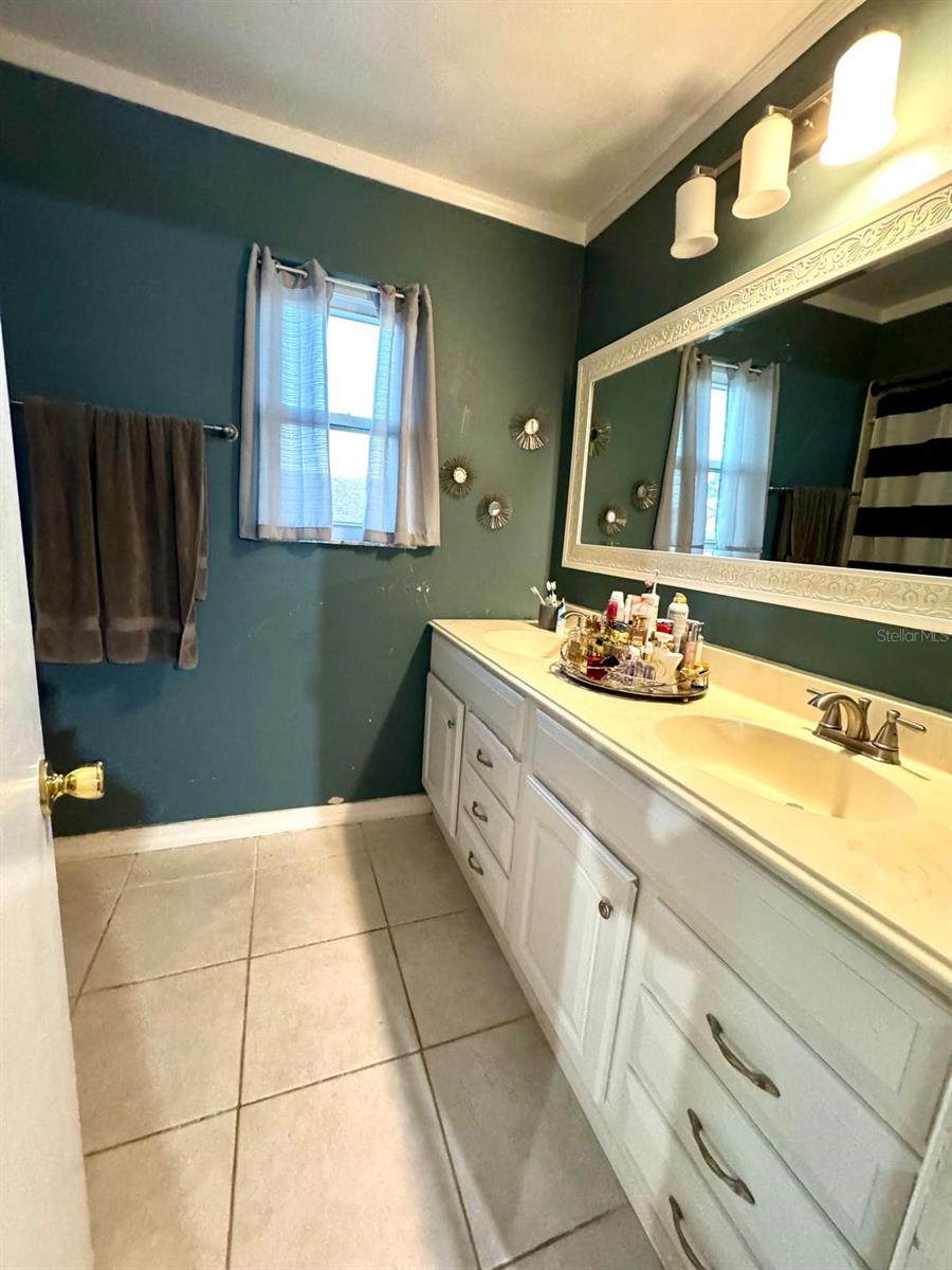 CYPRESS LAKES PH 1 - Residential