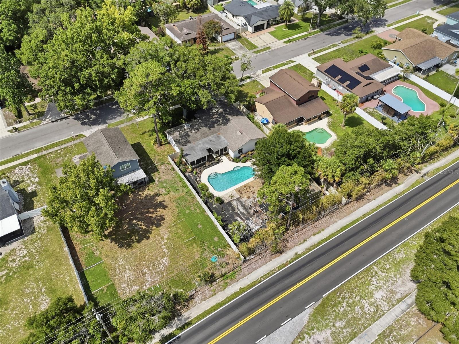 1610 GLADIOLAS DRIVE