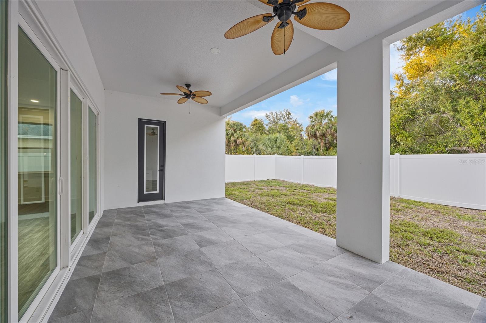 CRESCENT PARK - Residential