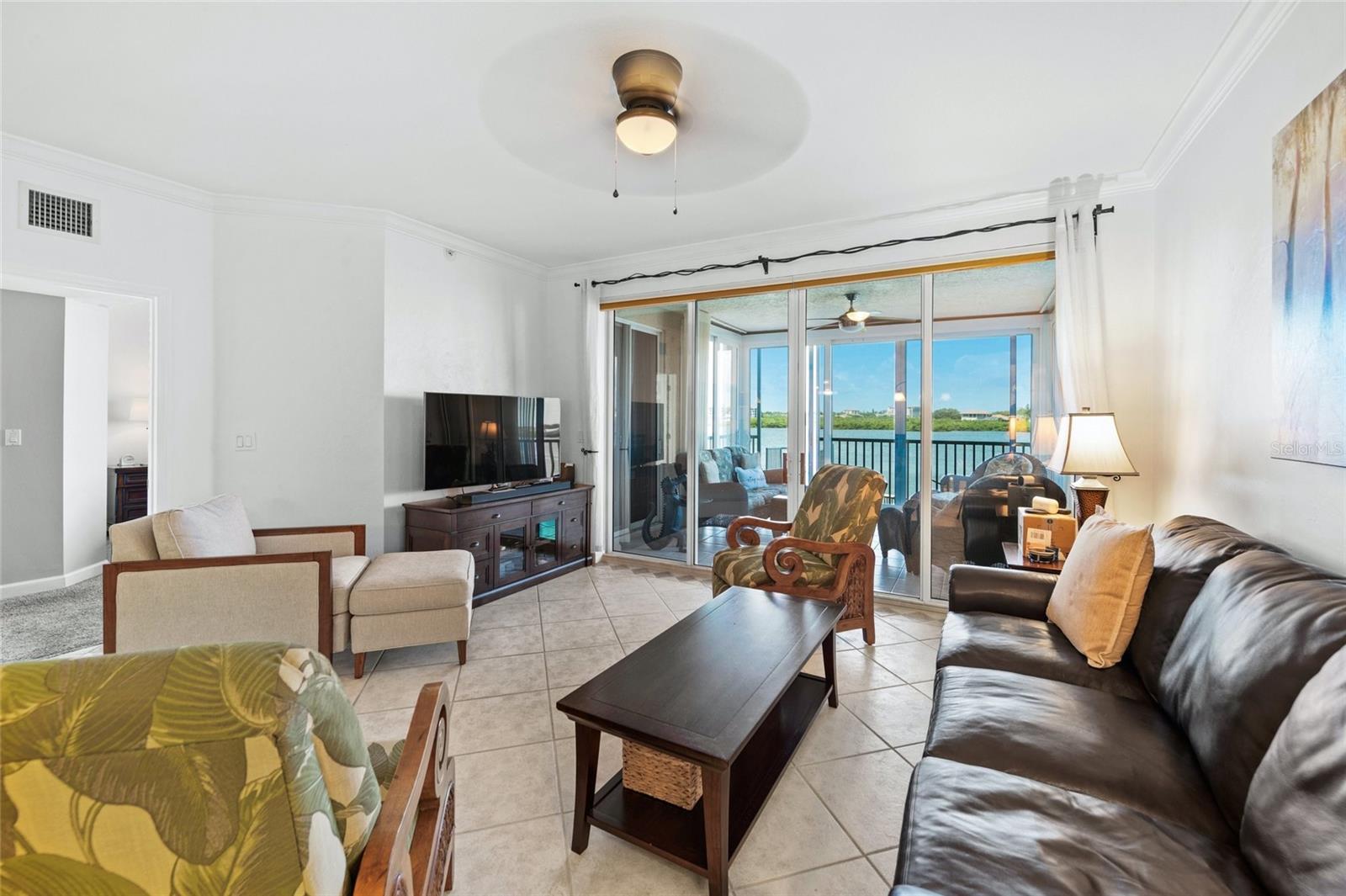 DOLPHIN BAY-SIESTA KEY SEC A - Residential Lease