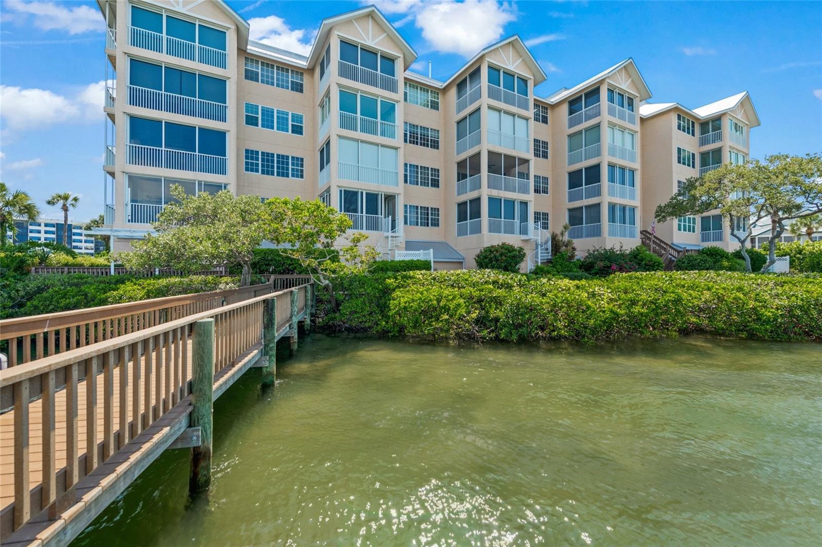 DOLPHIN BAY-SIESTA KEY SEC A - Residential Lease