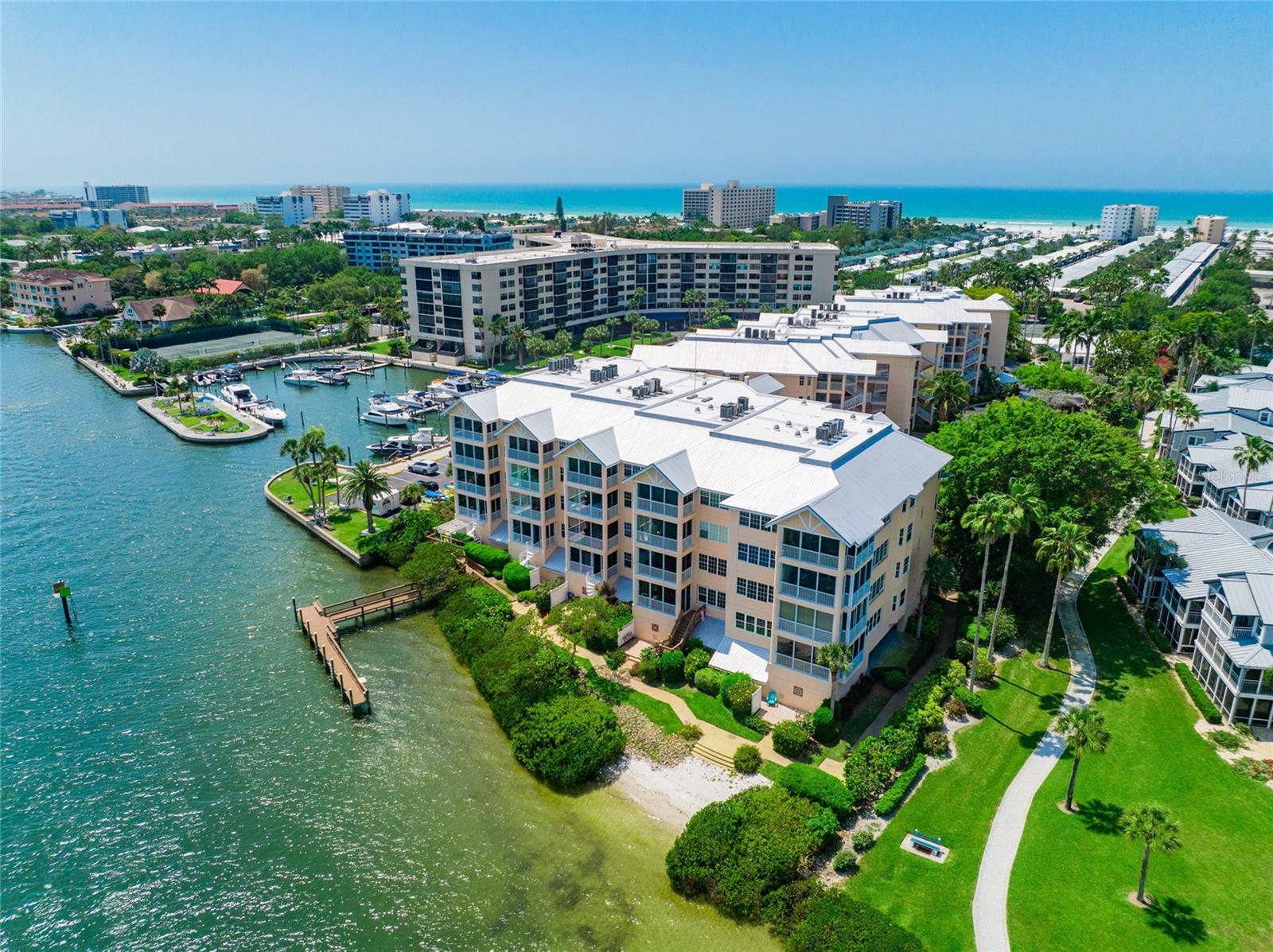 DOLPHIN BAY-SIESTA KEY SEC A - Residential Lease