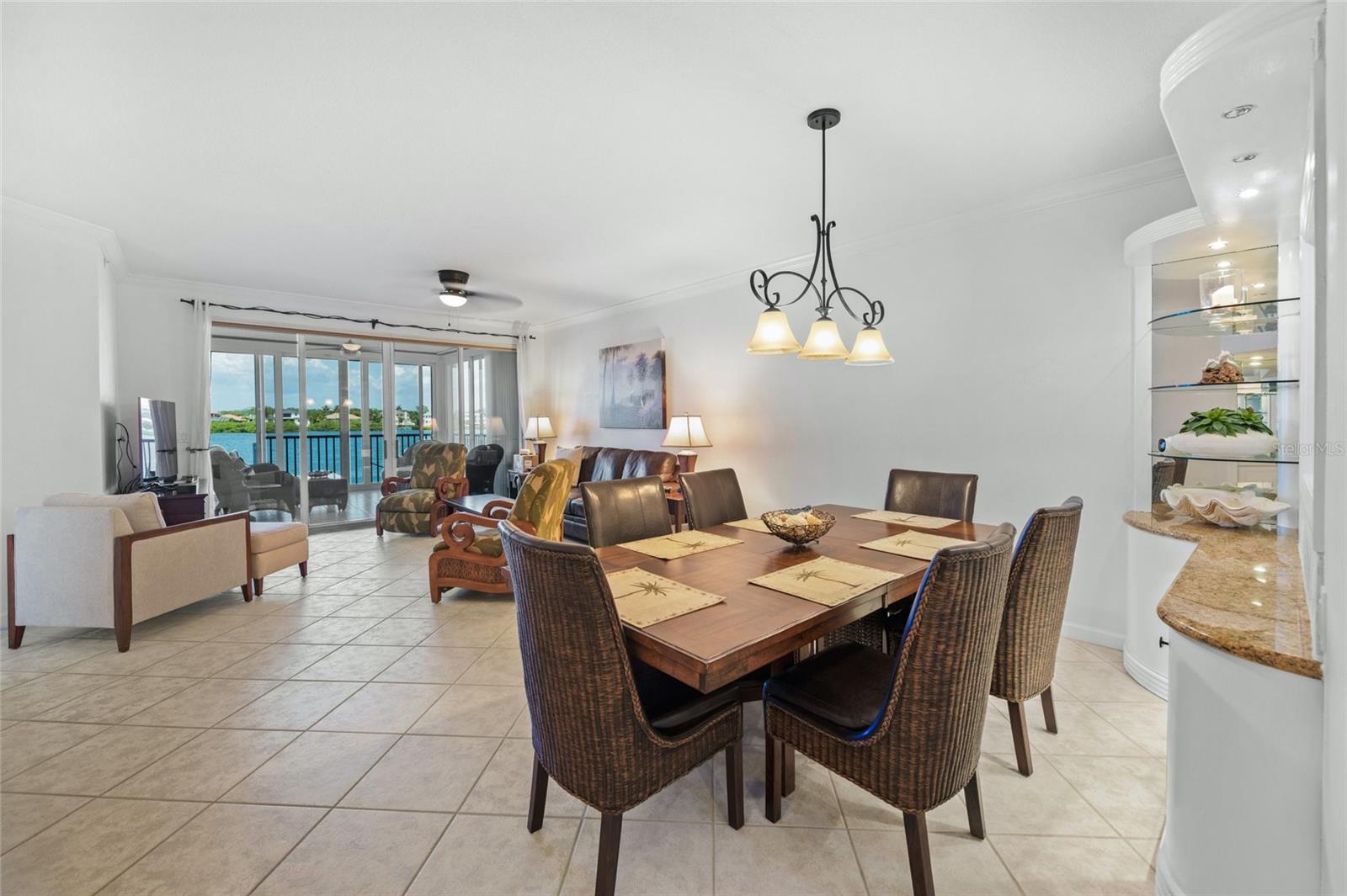 DOLPHIN BAY-SIESTA KEY SEC A - Residential Lease