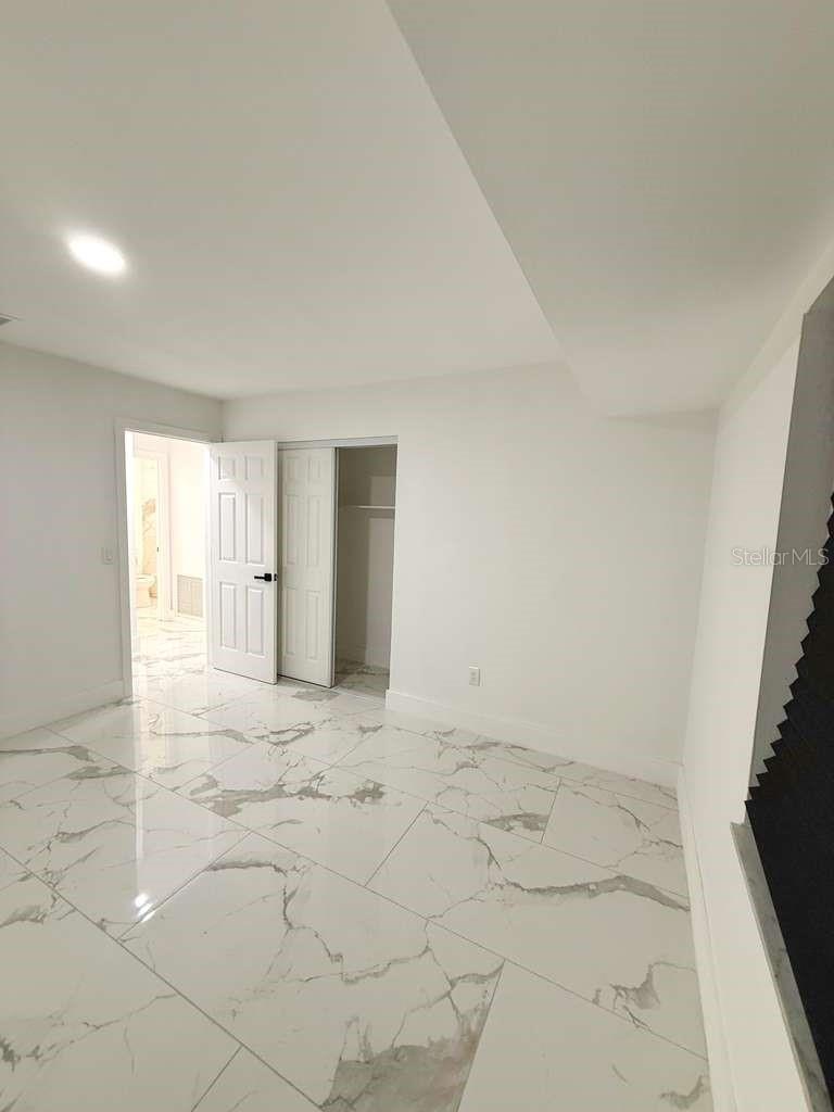 PORT MALABAR COUNTRY CLUB UNIT 07 - Residential